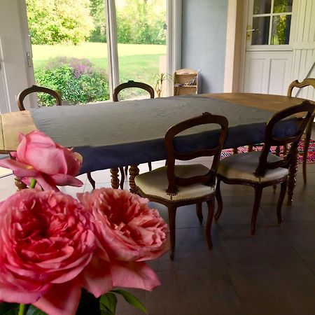 La Grange De La Batone - Bed And Breakfast Messimy-sur-Saone ภายนอก รูปภาพ