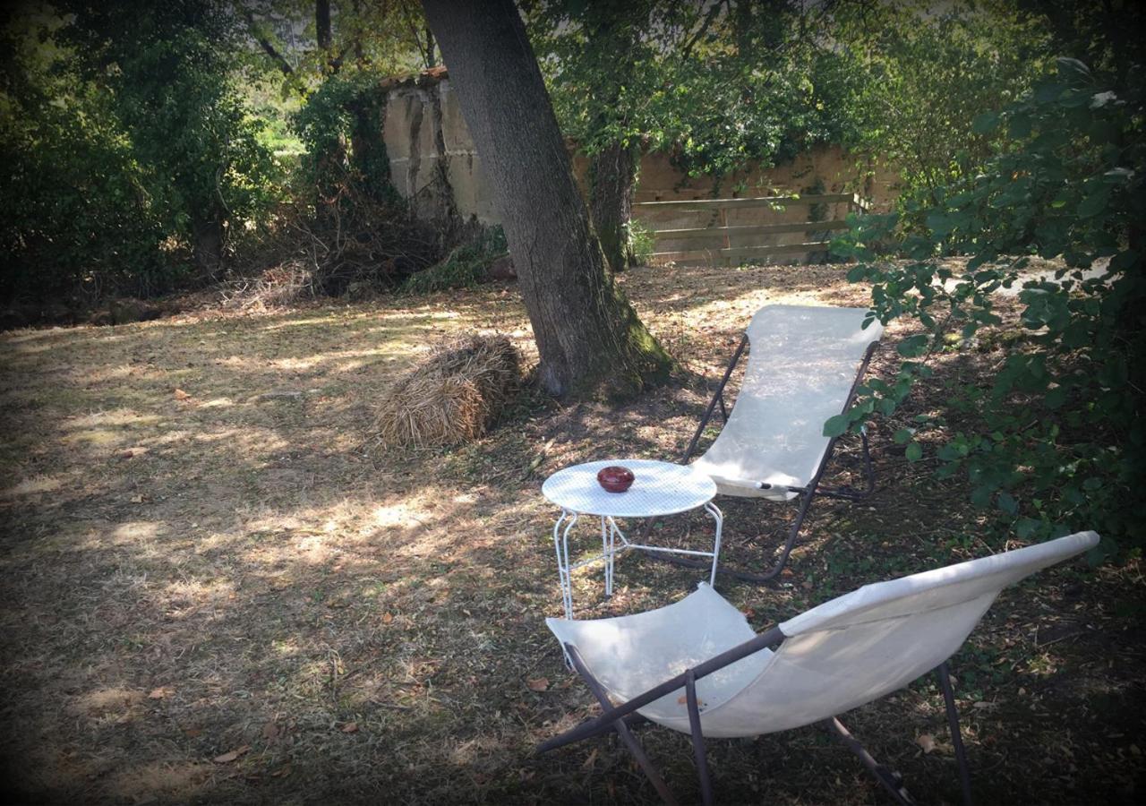 La Grange De La Batone - Bed And Breakfast Messimy-sur-Saone ภายนอก รูปภาพ