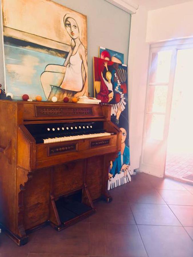 La Grange De La Batone - Bed And Breakfast Messimy-sur-Saone ภายนอก รูปภาพ
