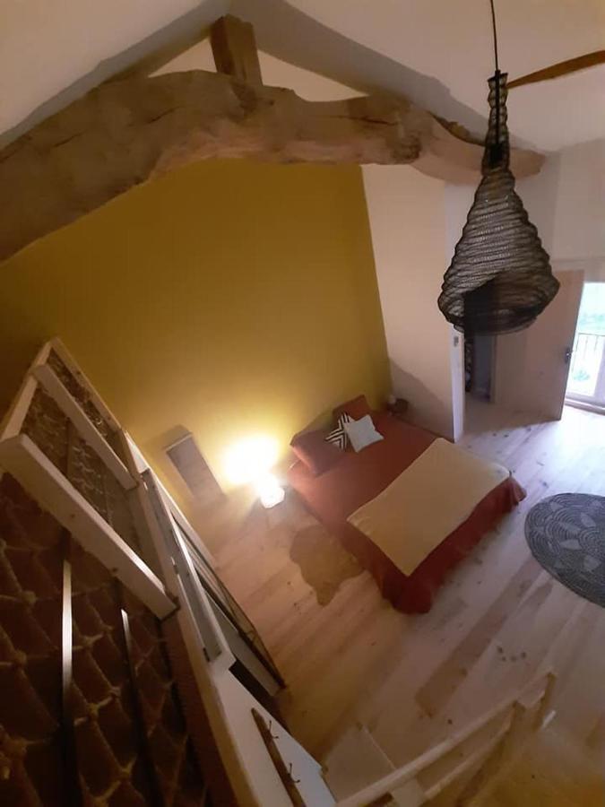 La Grange De La Batone - Bed And Breakfast Messimy-sur-Saone ภายนอก รูปภาพ