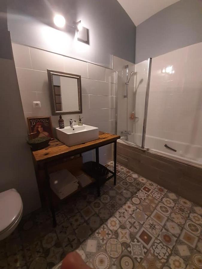 La Grange De La Batone - Bed And Breakfast Messimy-sur-Saone ภายนอก รูปภาพ